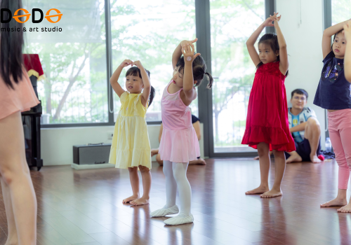 Trẻ Bao Nhiêu Tuổi Có Thể Học Ballet? Độ Tuổi & Lộ Trình Phù Hợp