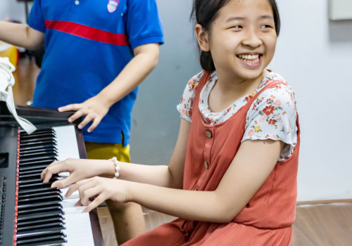 Dấu hiệu bé không hợp học piano? Cách xử lý đúng phụ huynh cần biết